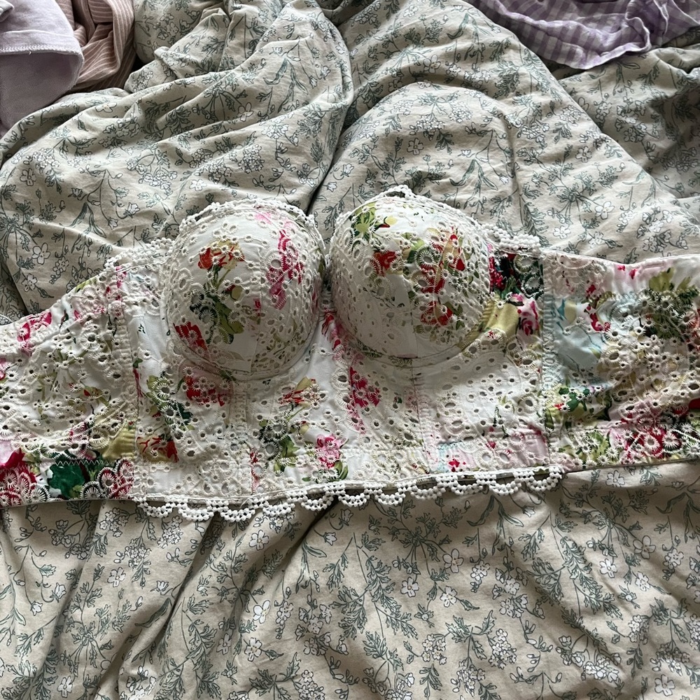 floral lace bustier